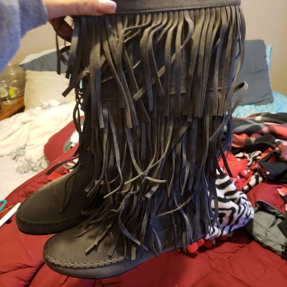 Frilly boots